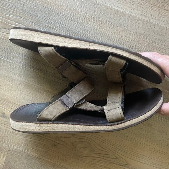 TEVA Universal Slide Men's Sandals Size 10 Brown Leather Hooks and Loop Straps! - Picture 6 of 7